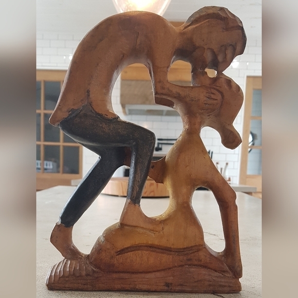 Vintage Folk Art Lovers' Kiss - Picture 7 of 7